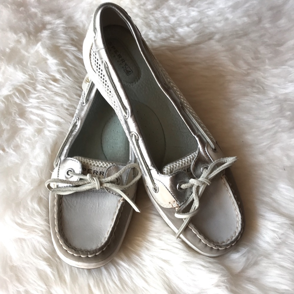 Sperry Top Sider Boat Shoes!